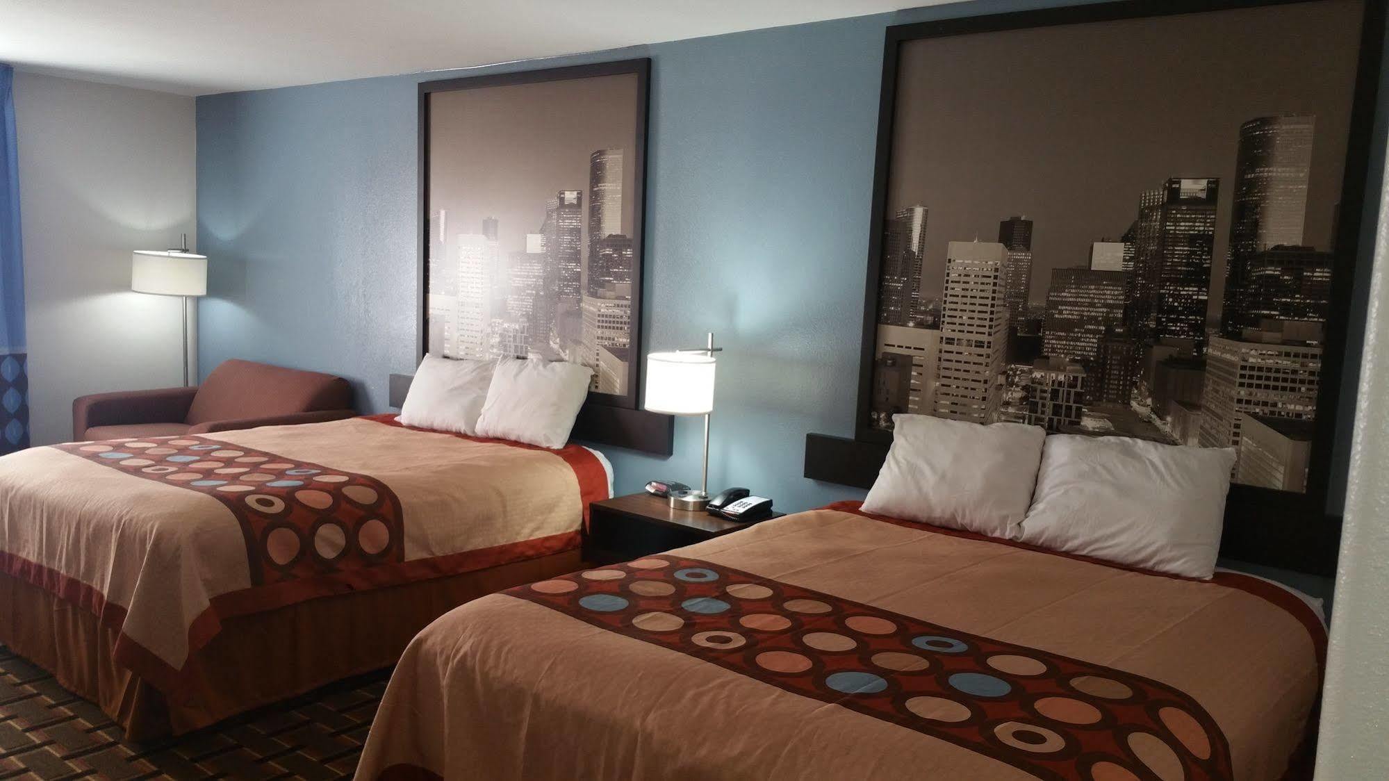 Quality Suites Houston Hobby Airport Buitenkant foto